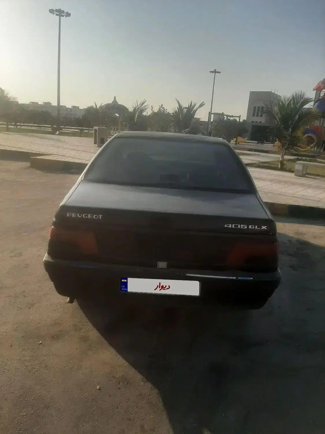 یک دستگاه پژو۴۰۵ مدل ۸۴|خودرو سواری و وانت|میناب, |دیوار