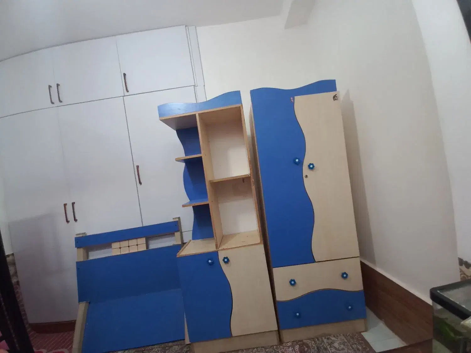 سرویس خواب نوجوان|تخت و سرویس خواب|شیراز, دست خضر|دیوار