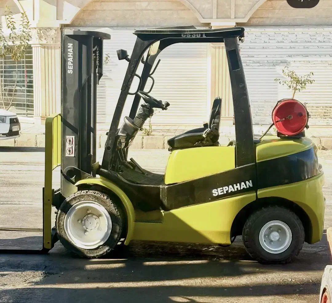 لیفتراک سپاهان گازی|ماشینآلات صنعتی|ماهدشت, |دیوار