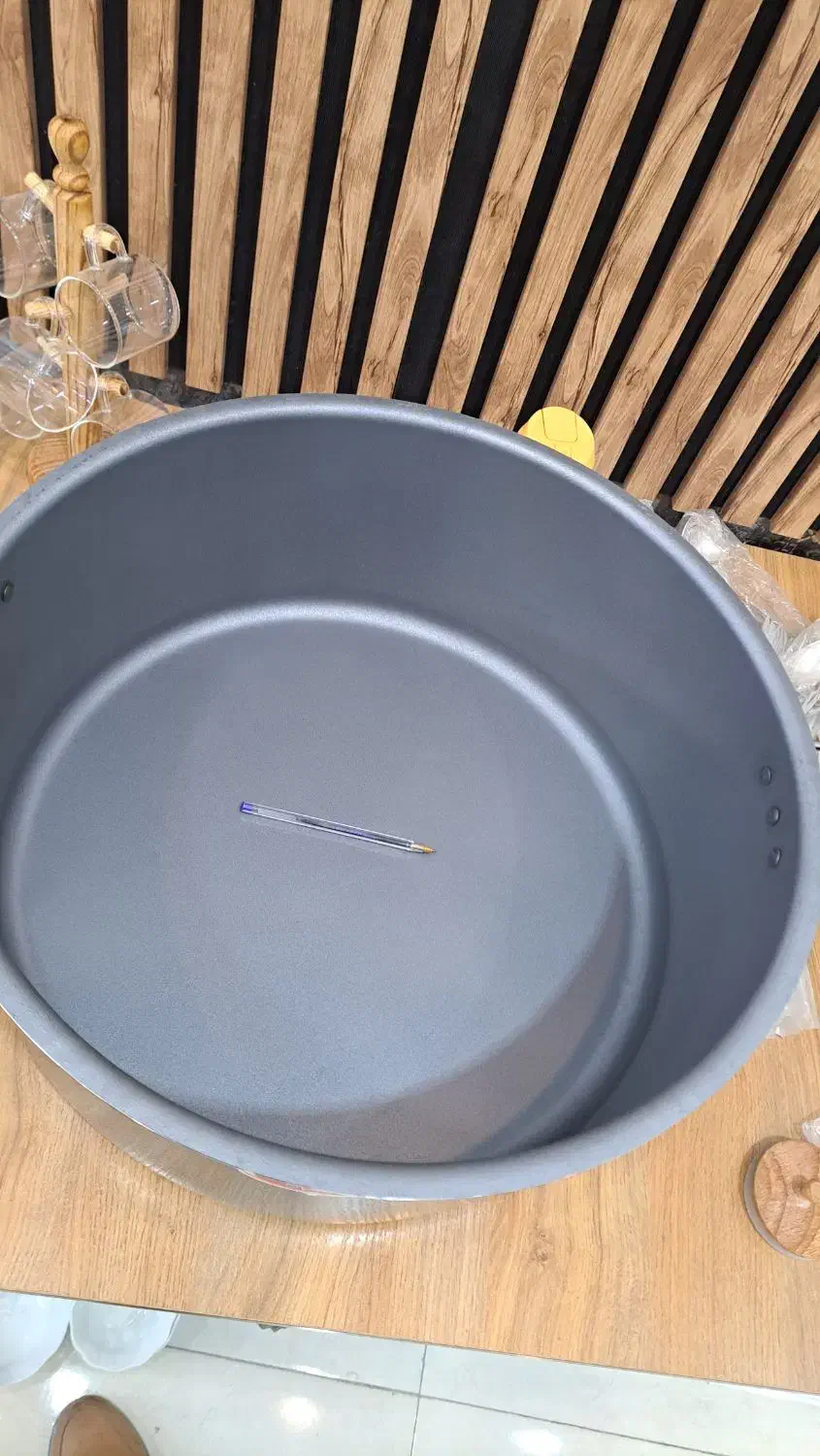 قابلمه ۴۰ نفره نسور نو پلمپ|ظروف پختوپز|سقز, |دیوار