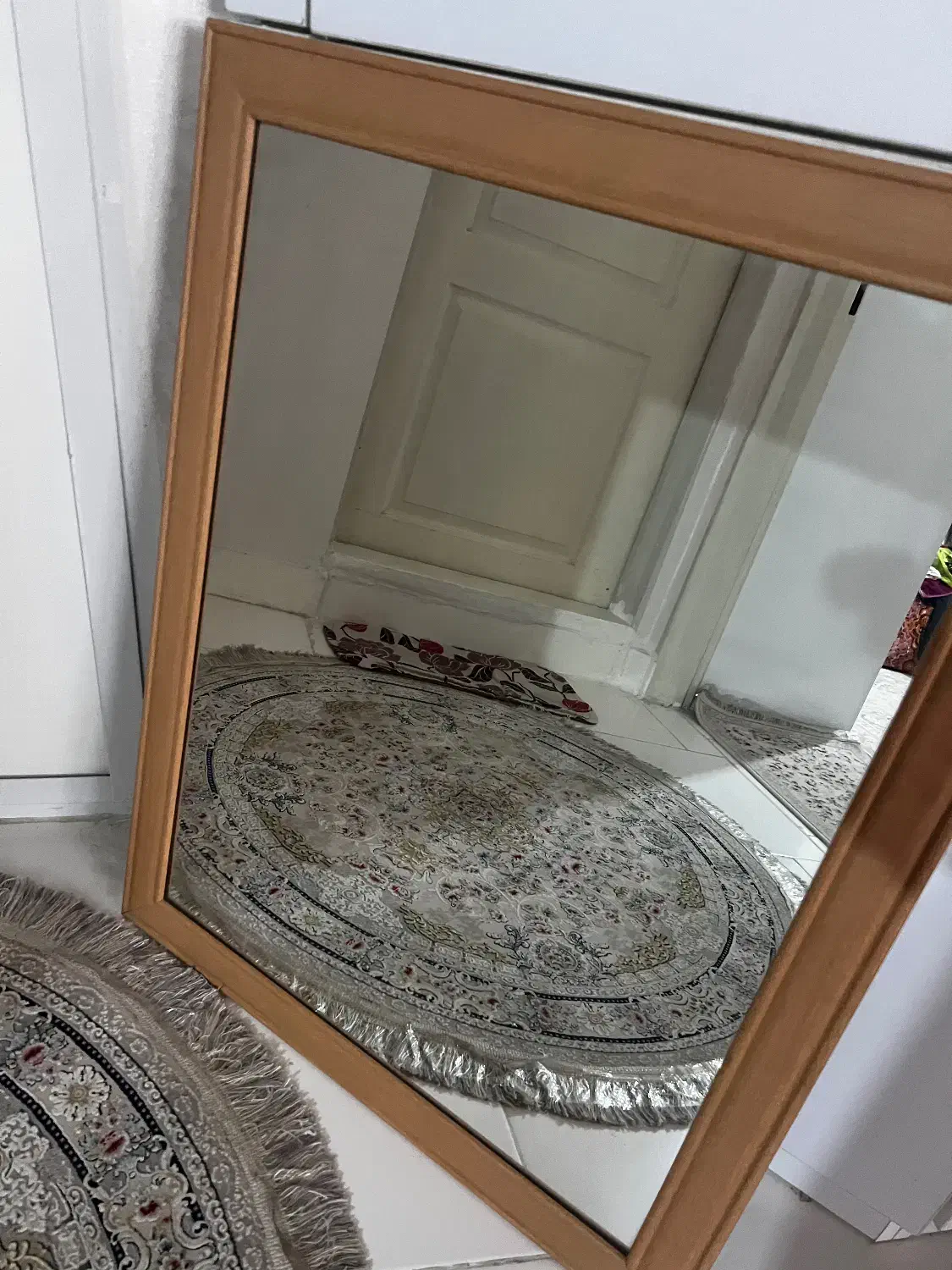 ایینه|آینه|اسلام‌شهر, مظفریه|دیوار