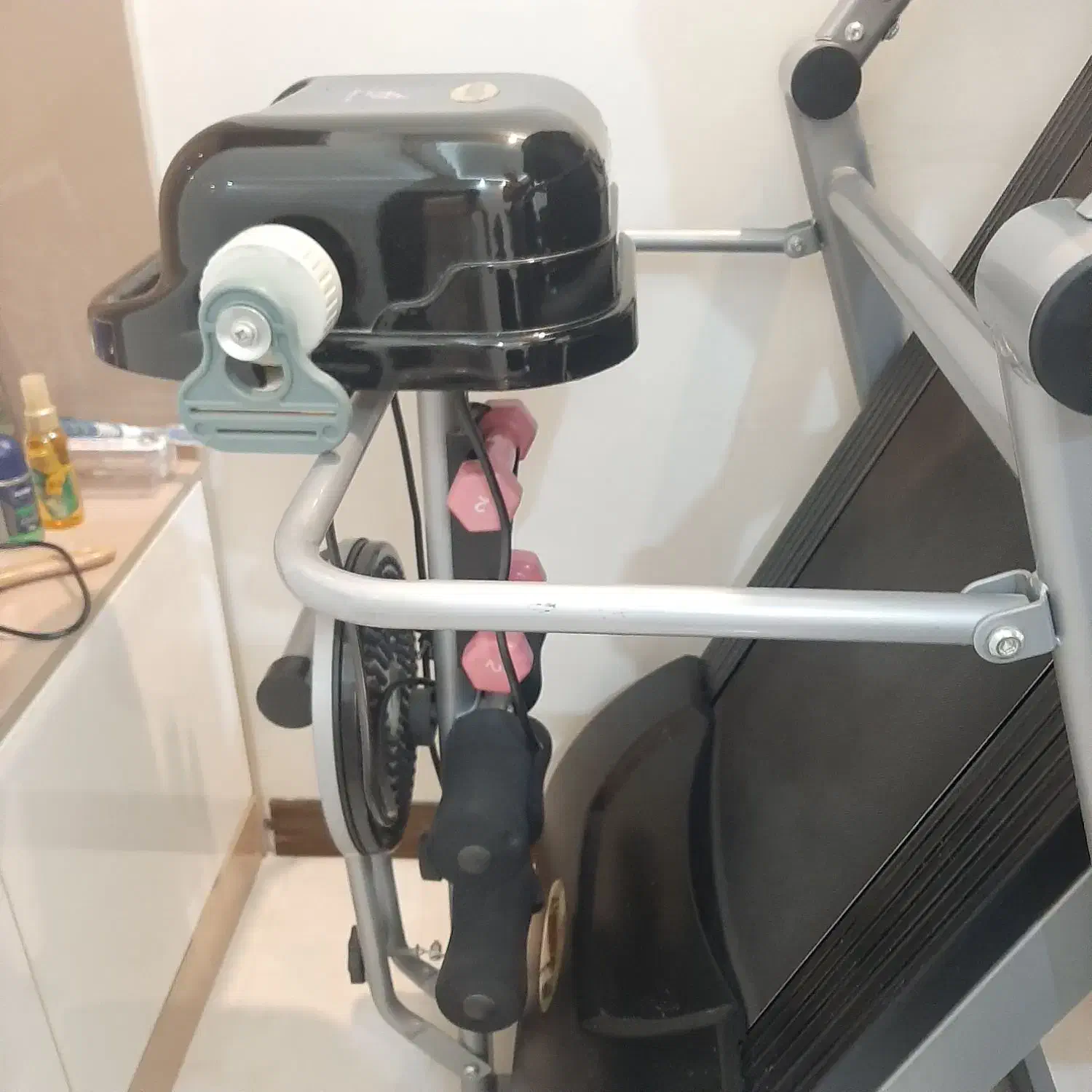 تردمیل چند کاره بازرگانی لطیفی|تجهیزات ورزشی|پرند, فاز ۳|دیوار