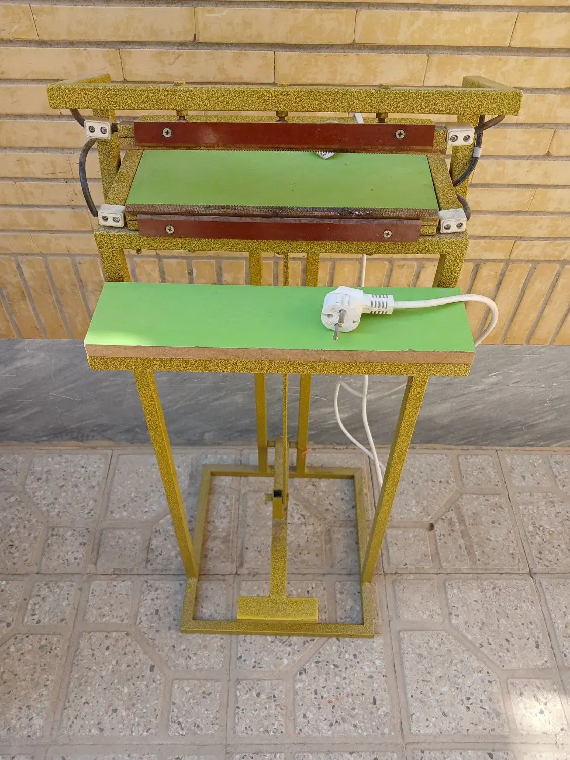 دوخت پلاست ایستاده بسته بندی|فروشگاه و مغازه|شاهین‌شهر, گزبرخوار|دیوار