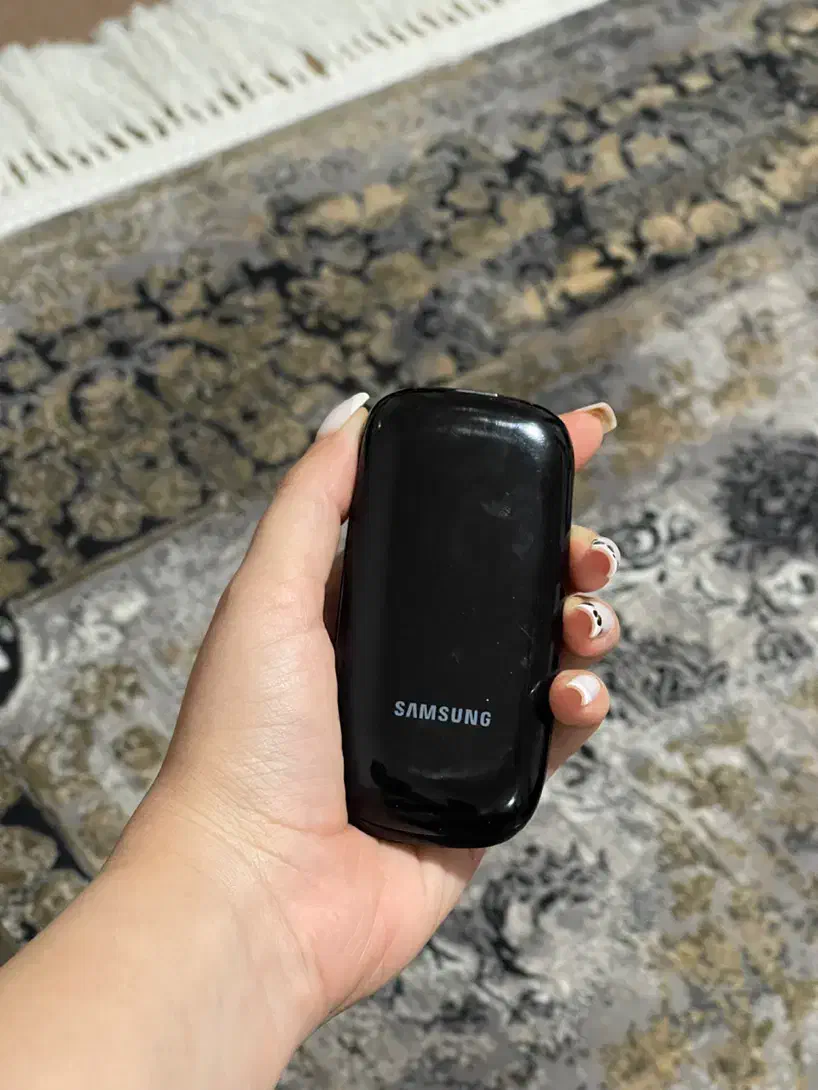 تلفن همراه معمولی سامسونگ تاشو|موبایل|کوچصفهان, |دیوار