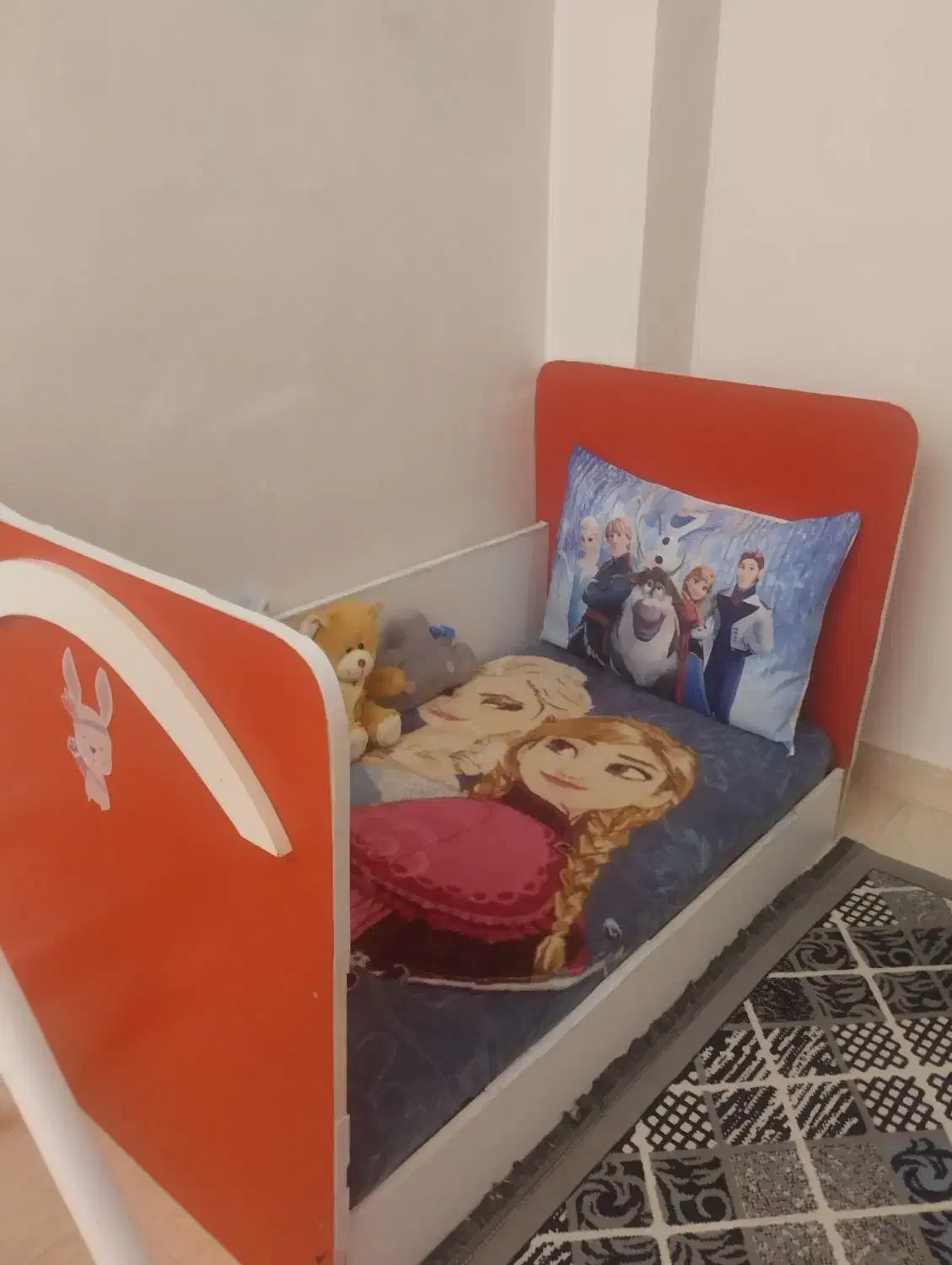 تخت کودک تا 7سال|تخت و سرویس خواب|ایلام, |دیوار