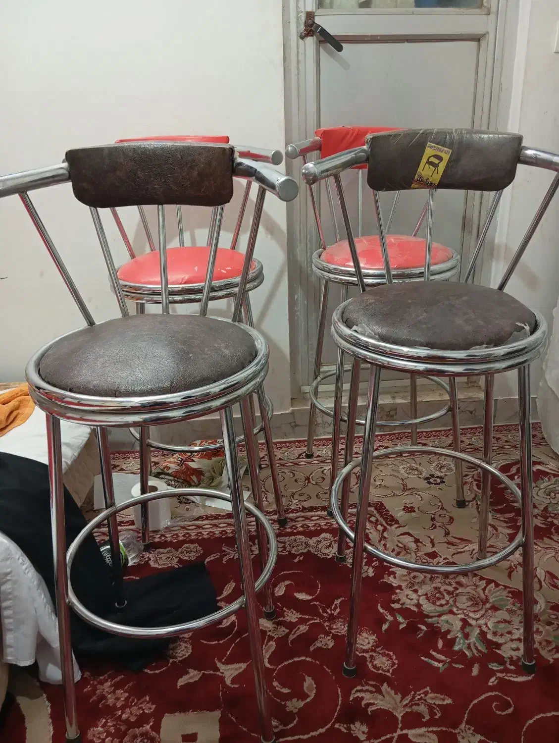 صندلی استیل جلو اپنی|صندلی و نیمکت|مشهد, شهید احمدی روشن|دیوار