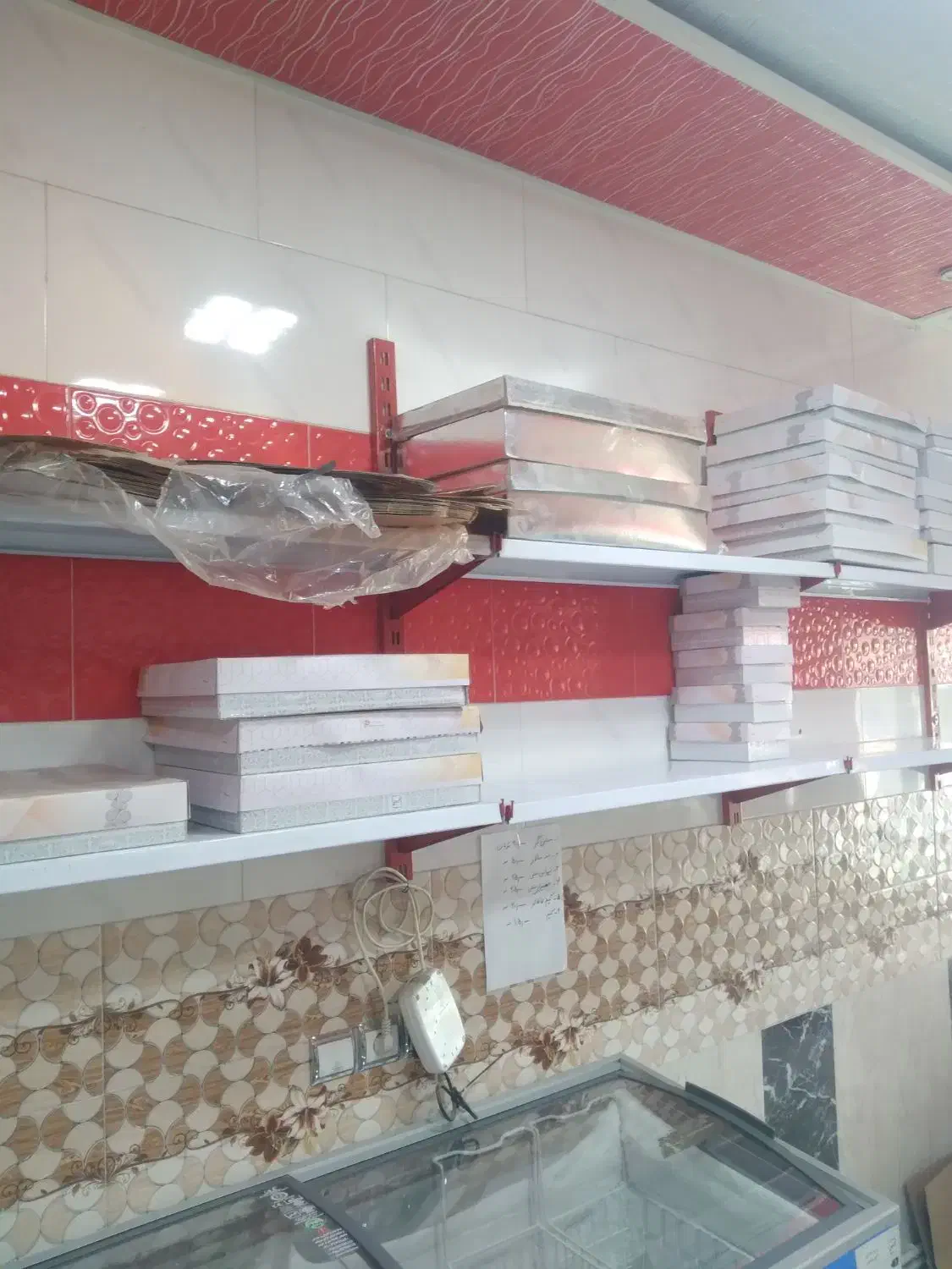 قفسه فلزی|فروشگاه و مغازه|تیکمه داش, |دیوار