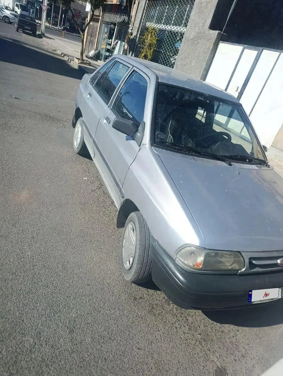 پراید نقره‌ای تمیز بدون رنگ شاسی پلمپ مدل ۸۳|خودرو سواری و وانت|بیرجند, |دیوار