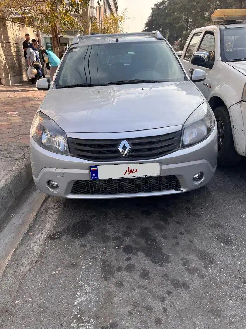 ساندرو اتومات مدل ۱۳۹۶ قسطی|خودرو سواری و وانت|تهران, فردوس|دیوار