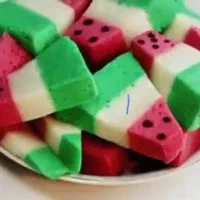 پاستیل وژله شکرپنیر