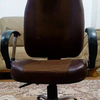 صندلی اداری وچرخشی