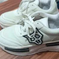 کتونی دخترونه|کیف، کفش، کمربند|رشت, گلسار|دیوار