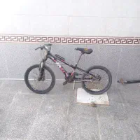 یک عدد دوچرخه سالم ودسته دوم پول لازمم|دوچرخه، اسکیت، اسکوتر|میبد, |دیوار