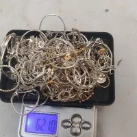 فروش و خریدار نقره