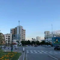 ۵۰۰ متر / تجاری اداری / حاشیه احمد آباد