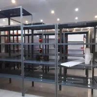 قفسه پیچ و مهره ای