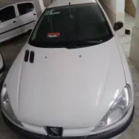 ماشین ۲۰۶ سفید