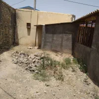 زمین چهار دیواری ورجان قم