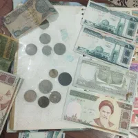 آلبوم پول وتمبر خارجی و ایرانی