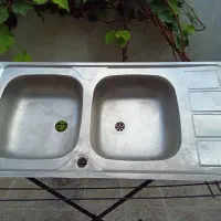 آویزلباس درحدنو وسینک ظرفشویی سالم جهت فروش|بندرخت و رختآویز|گرگان, |دیوار