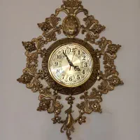 ساعت دیواری