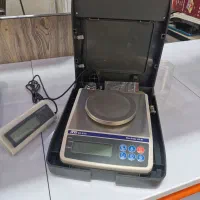 ترازو زرگری تحت لیسانس and 610 i