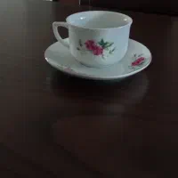 فنجان و نعلبکی