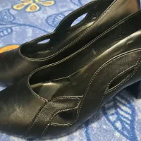 کفش پاشنه بلند