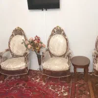 مبل ۹ نفره کاملا سالم و بی خط خش در حد نو با کاور|مبلمان خانگی و میز عسلی|تهران, هاشمی|دیوار