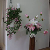 گل مصنوعی و گل آویز خارجی