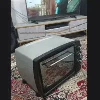 توستر سالم و تمیز بدون هیچ ایرادی