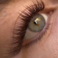 تخفیف یک ماهه ی خدمات اکستنشن مژه