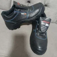 ۲ جفت کفش کار 3M