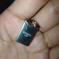 فلش ۳۲ گیگ فروش فوری