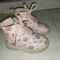 لباس|کفش و لباس بچه|میاندوآب, |دیوار