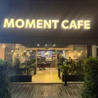 یک نفر نیروی خانم مسلط به صندوق و سالن