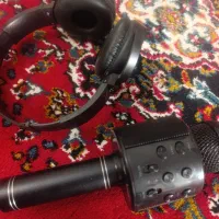 یه عدداسپیکرهدفون دار