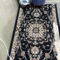 کنار قالی تمیز
