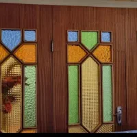 درب قدیمی با قدمت ۵۰ سال