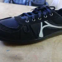 کفش|کیف، کفش، کمربند|قم, شهر قائم|دیوار