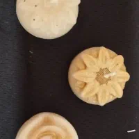 شمع فروشی  فقط 15 تومان