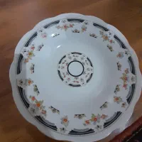 تعدادی ظرف|ظروف سرو و پذیرایی|اردبیل, |دیوار