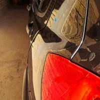 کوییک مشکی قرمز