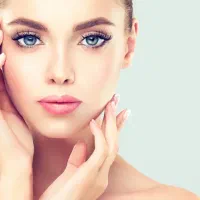 منشی مطب زیبایی