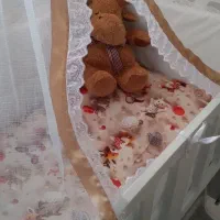 تخت کنارمادر