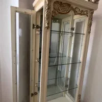 بوفه سه طبقه.تمیز.در حد نو