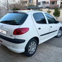 پژو ۲۰۶ مدل ۹۸|خودرو سواری و وانت|شیراز, فرهنگ شهر|دیوار