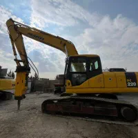 بیل میکانیکی کوماتسو