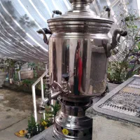 سماور۳۰ لیتری  فوق‌العاده سنگین وزن قدیمی|سماور، چای‌ساز، قهوه‌ساز|رشت, کوی امام رضا|دیوار