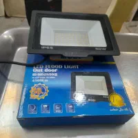 دو عدد پرژکتور سالم و نو